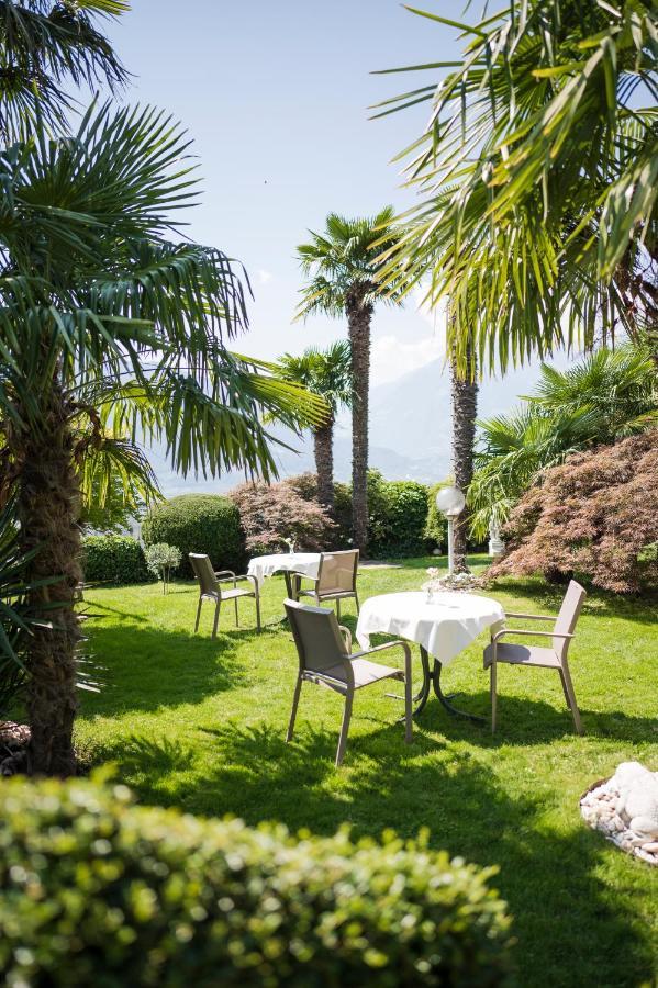 Pension Zum Burggraefler سكين المظهر الخارجي الصورة